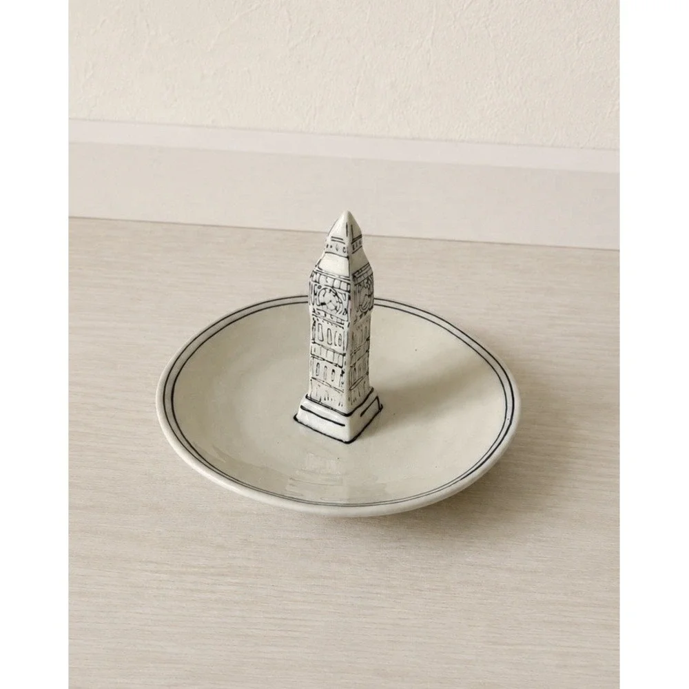 Anthropologie Molly Hatch Big BenLondon Ceramic Ring Dish Jewelry Holder